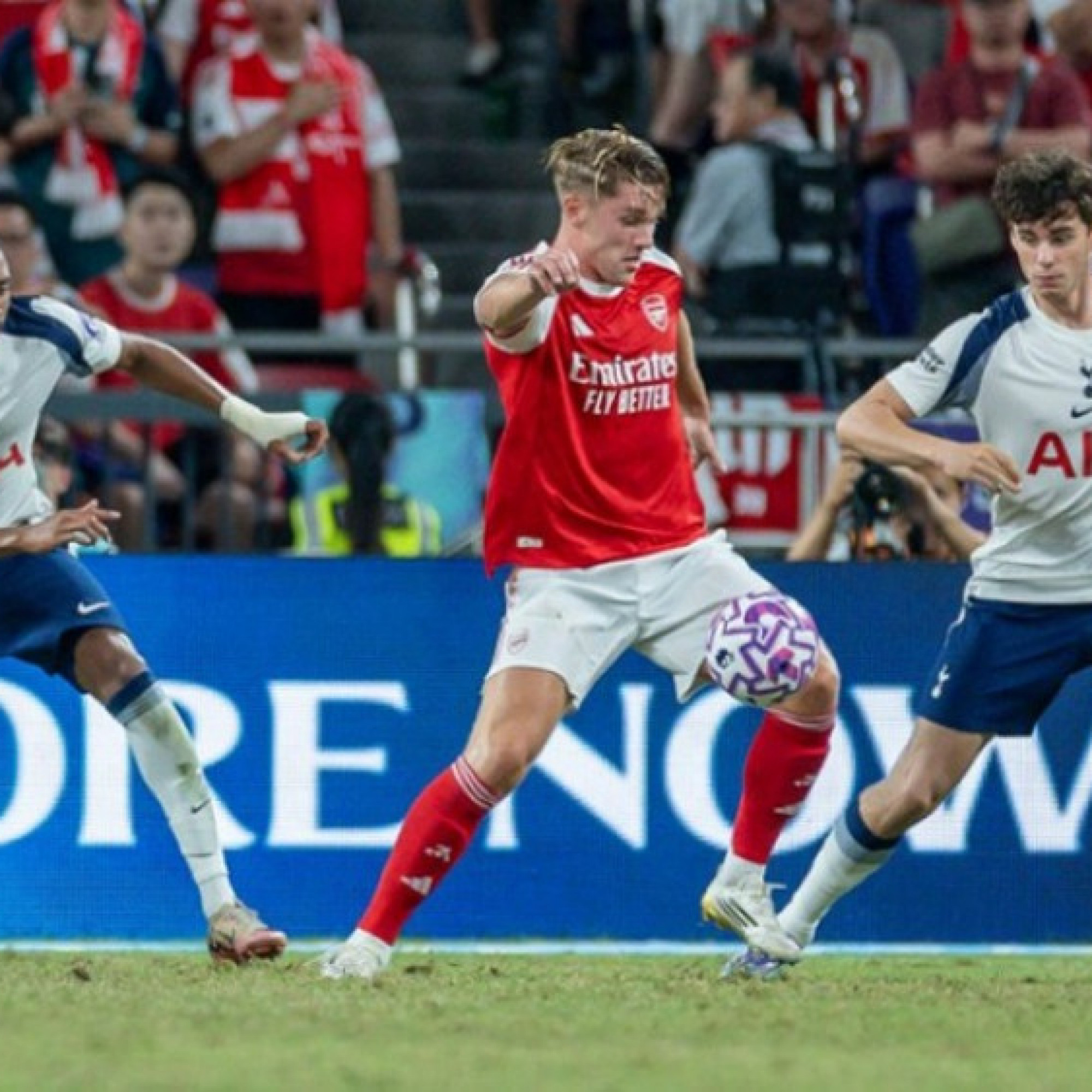  - Arsenal như "khẩu pháo không biết nạp đạn": Chờ Gyokeres giải bài toán khó