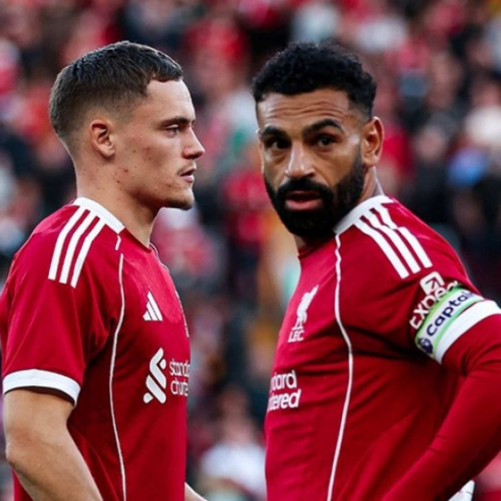  - "Ngũ hổ" Ngoại hạng Anh đua vô địch: Liverpool và phiên bản mạnh hơn chính họ