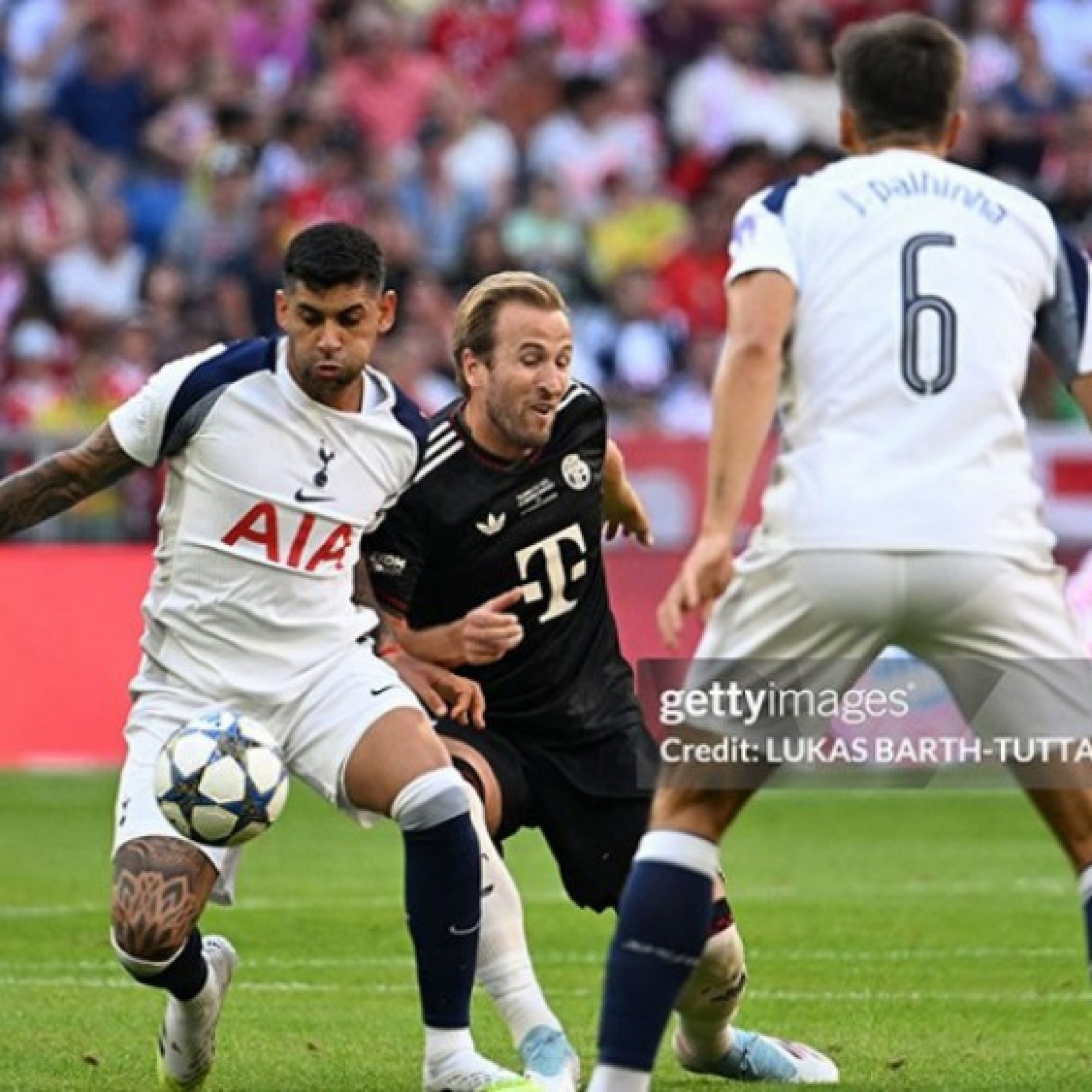  - Video bóng đá Bayern Munich - Tottenham: Điểm nhấn Harry Kane
