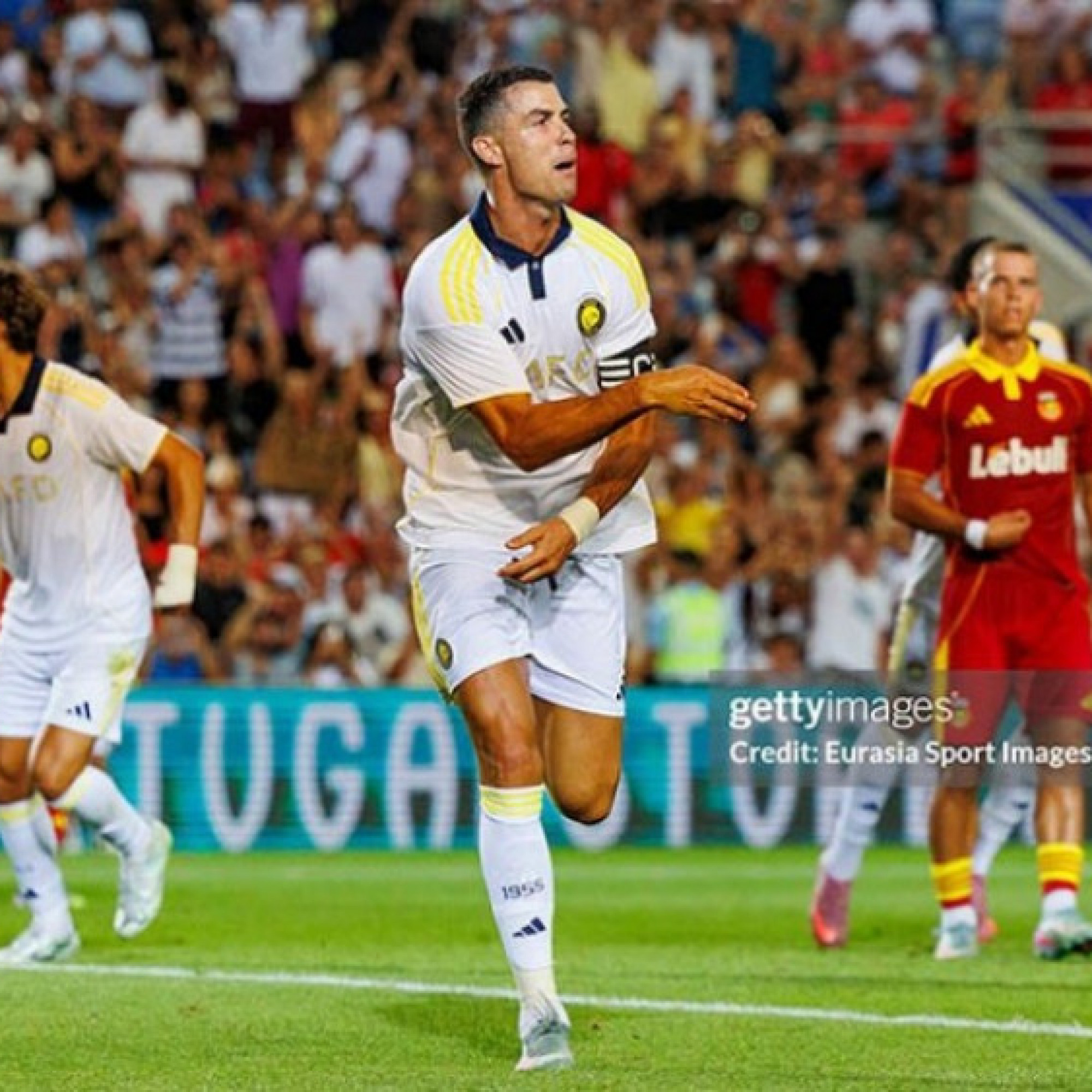  - Ronaldo bảo vệ quyết định của Felix: “Không ai cướp của ai, cậu ấy đã chọn đúng”