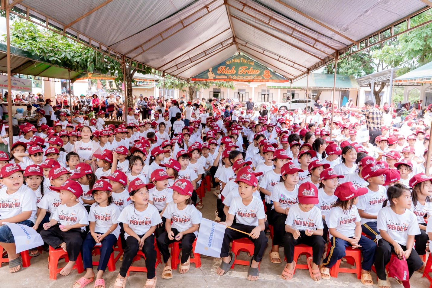 Caravan Thư viện 2030: Trao yêu thương đến học sinh vùng cao ở Lâm Đồng - 3