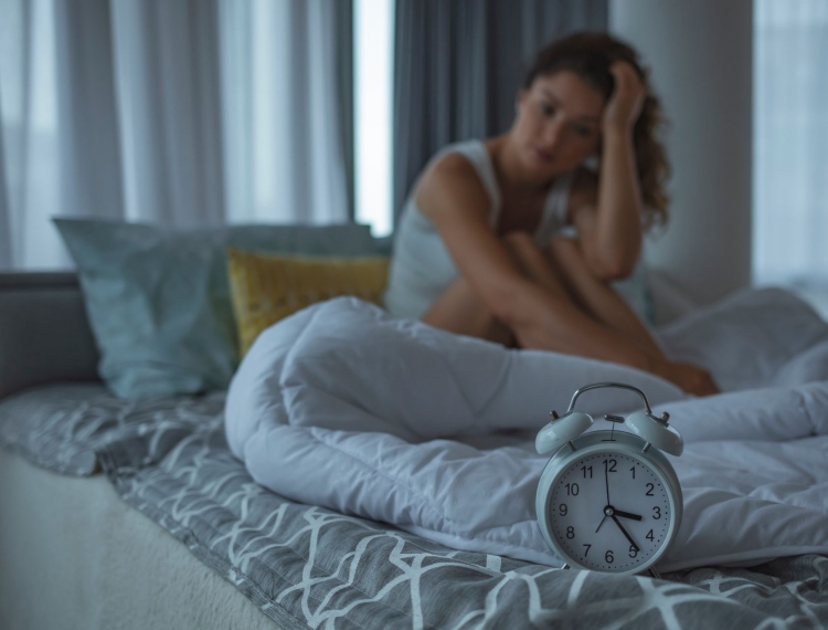 Thường xuyên uống sữa và ăn phô mai khiến cơ thể dễ mất ngủ, gặp ác mộng?