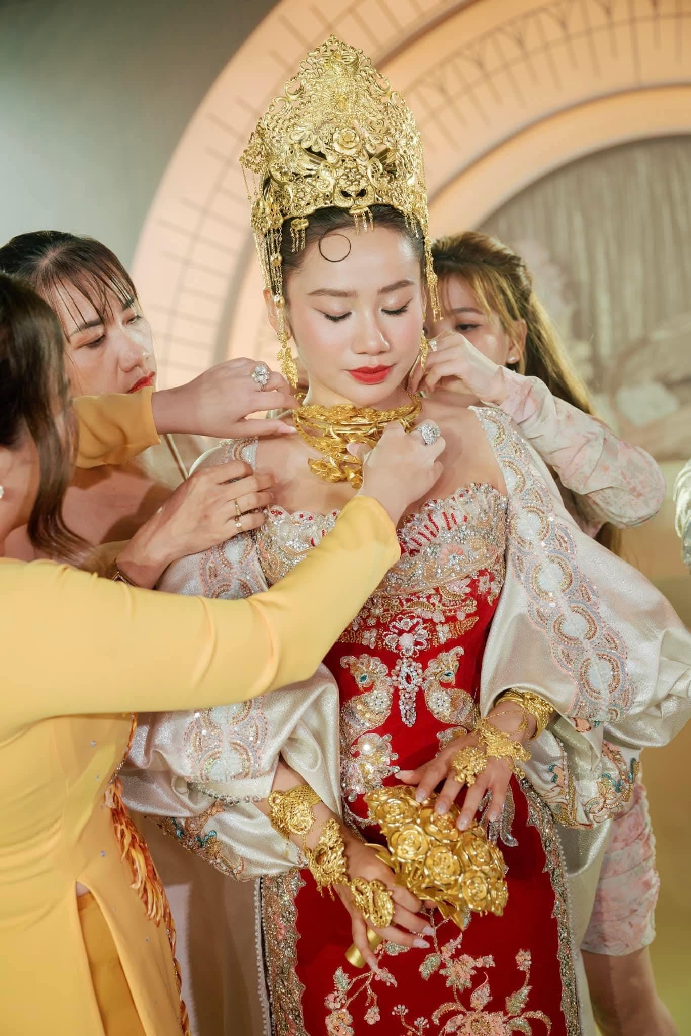 Văn hóa hồi môn miền Tây - giá trị vật chất và tinh thần - 2