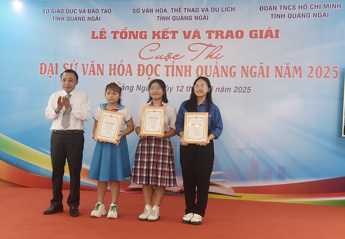 ton vinh dai su van hoa doc quang ngai - 3
