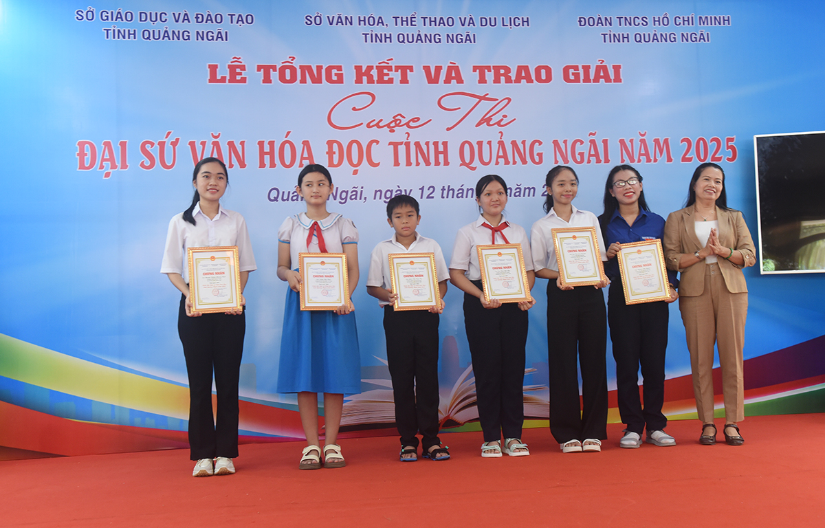 ton vinh dai su van hoa doc quang ngai - 4