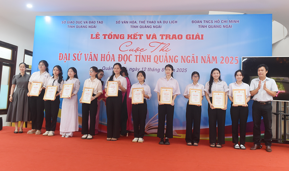 ton vinh dai su van hoa doc quang ngai - 8