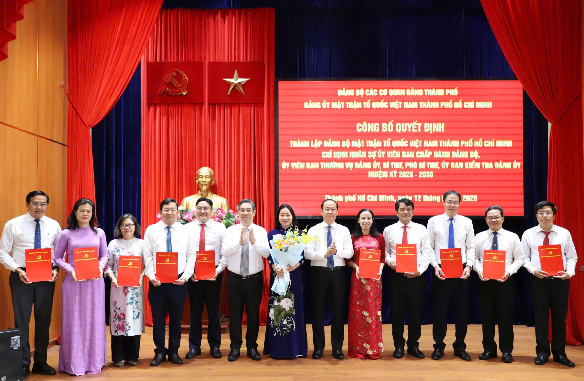 Bà Trương Thị Bích Hạnh giữ chức Bí thư Đảng ủy Mặt trận Tổ quốc Việt Nam TP.HCM - 1