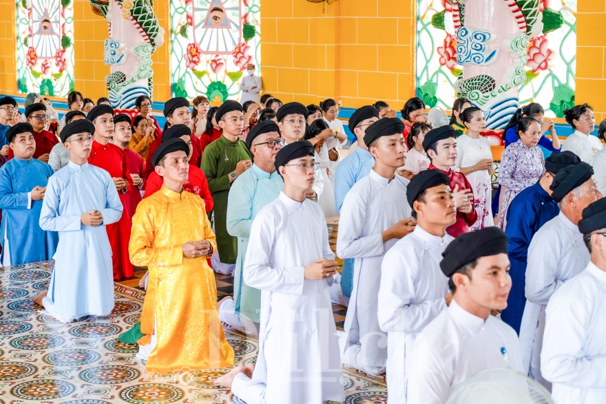 Thiêng liêng nghi thức lễ cưới trang trọng nơi miền đất thánh - 11