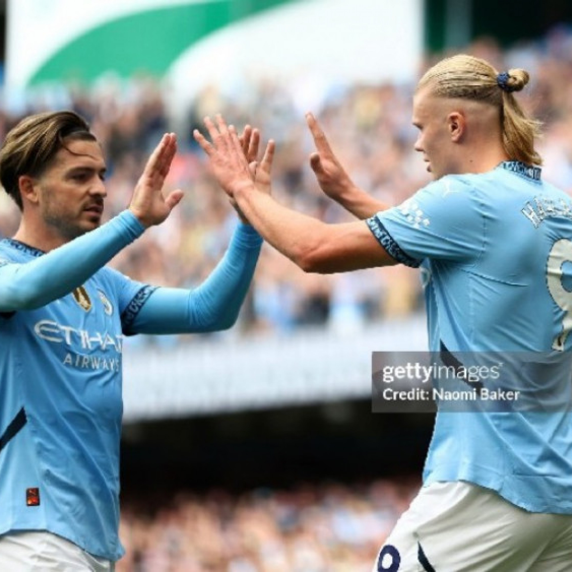  - Haaland khoe siêu xe 7 tỷ đồng, đăng thông điệp chia tay Grealish