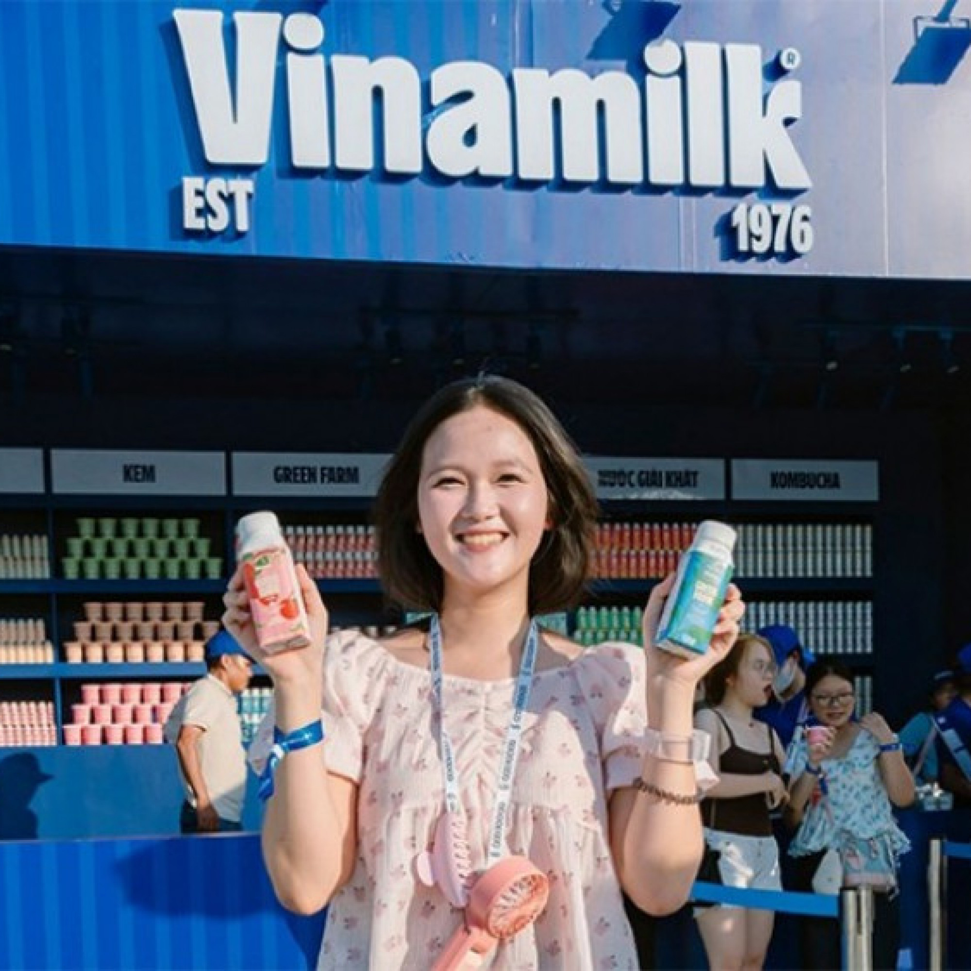  - Check-in cực chất, Vinamilk tiếp năng lượng tươi vui cho các lễ hội âm nhạc cuối tuần