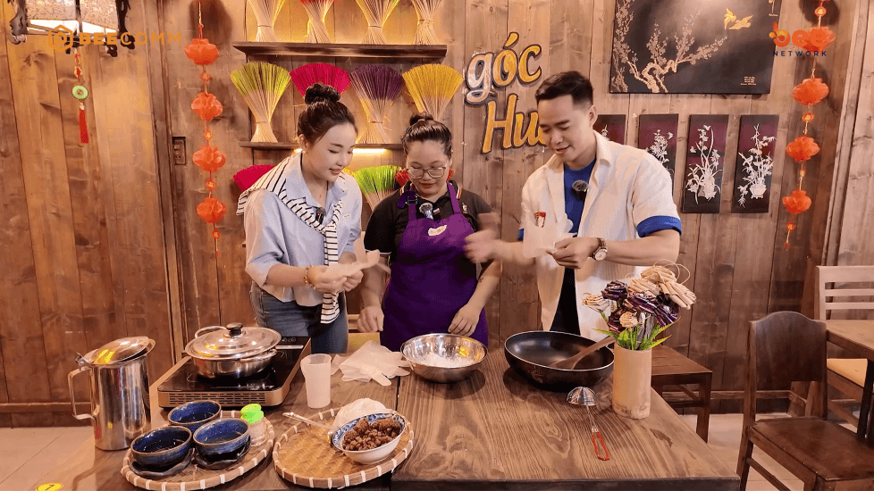 Hỷ Khí Dương Dương và Bỏng Ngô Mario thưởng thức món ngon chuẩn vị Huế - 1