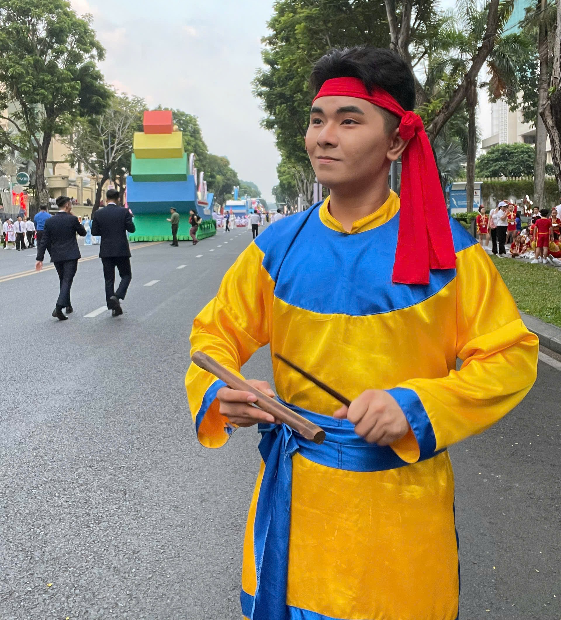 Giữ lửa cải lương giữa cánh cửa hẹp cho người trẻ - 5