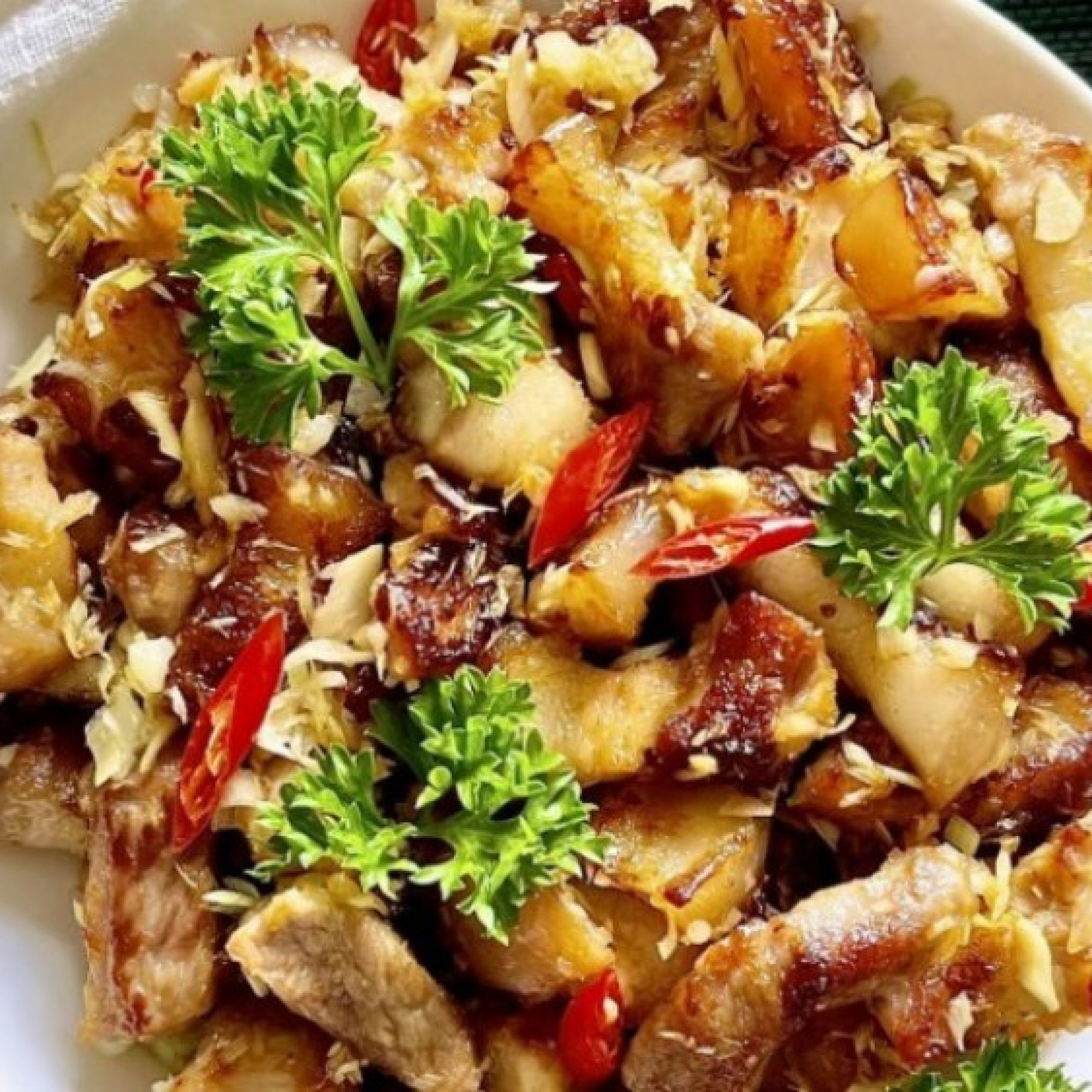  - Thịt ba chỉ làm kiểu này giòn thơm, ăn cơm không muốn dừng
