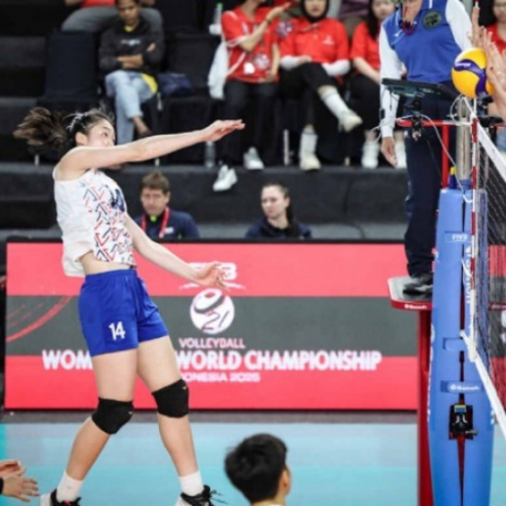  - ĐT bóng chuyền nữ U21 Việt Nam đấu U21 Chile: 4 set căng sức, nỗ lực tận cùng