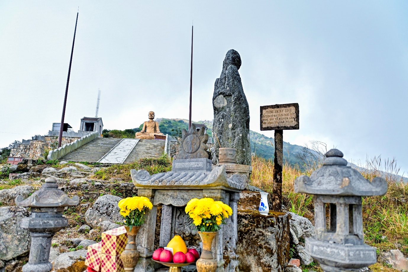 kham pha yen tu - vung loi di san van hoa the gioi cua unesco - 10