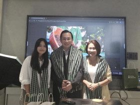  - Tạp chí Du lịch TP.HCM làm việc với GS.TS Hiram Ting của UN Tourism