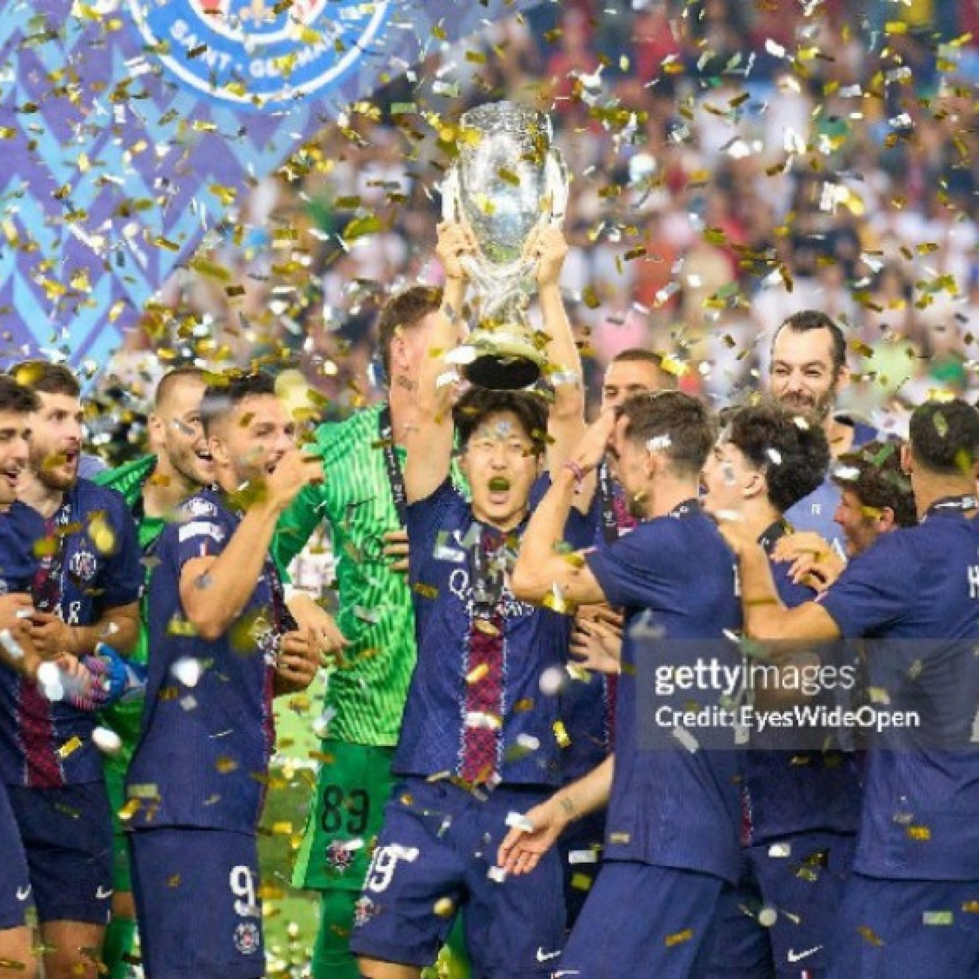  - Arsenal - MU đối đầu ở "phiên chợ hè", quyết giành sao Hàn Quốc Lee Kang In
