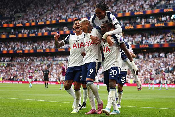 Tottenham ra quân tưng bừng lại sắp đón viện binh sáng giá, cửa top 4 rất lớn - 1
