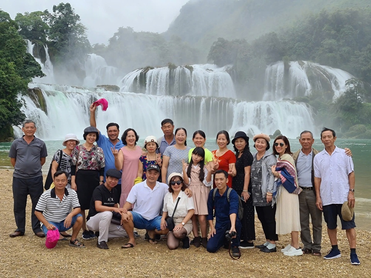 Du lịch dịp lễ 2/9: Nóng tour nội địa, Hà Nội ‘cháy vé’ - 2