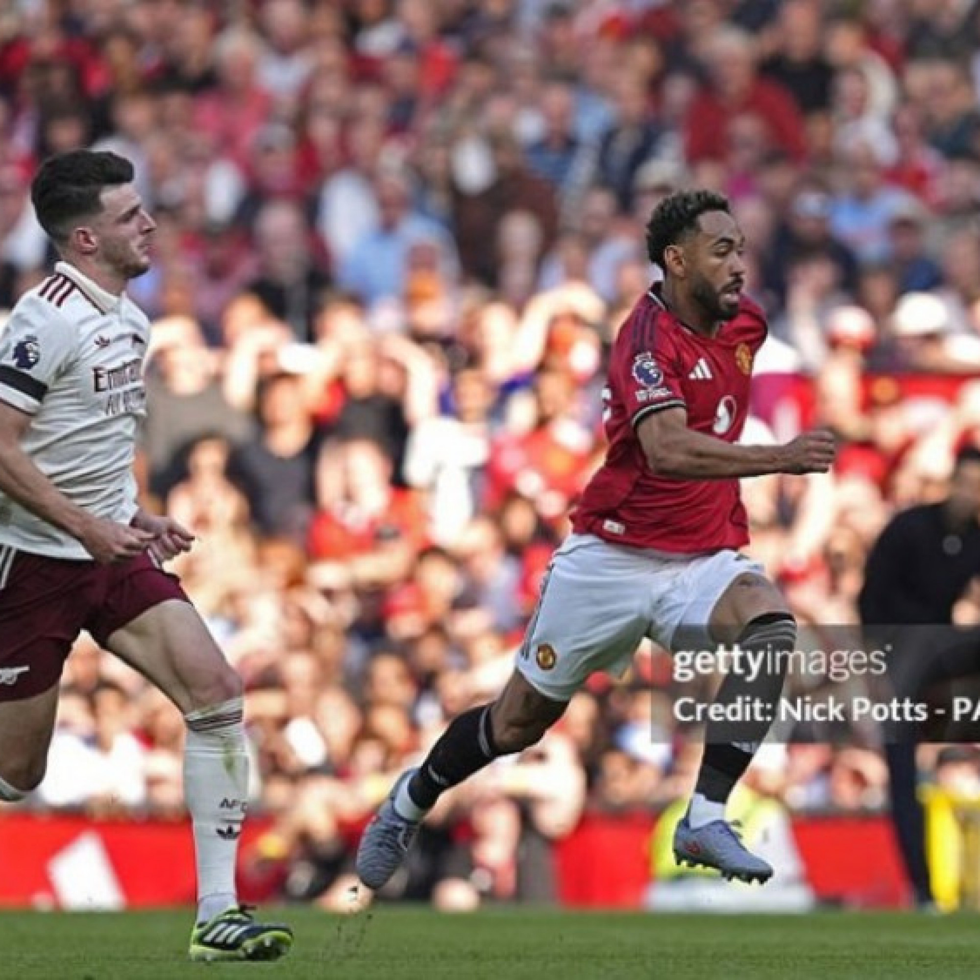  - MU thua Arsenal: Đáng sợ "nghệ thuật hắc ám", dàn tân binh làm Amorim ngất ngây