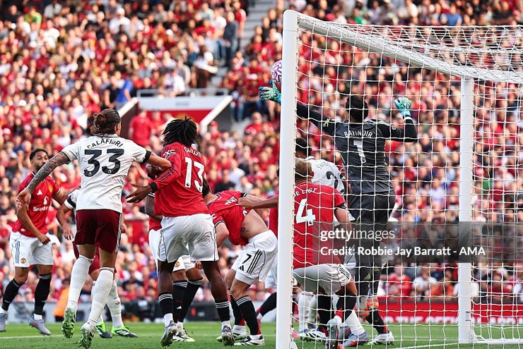 Arsenal gieo rắc nỗi sợ không chiến đến MU, Gyokeres thi đấu thảm họa - 1