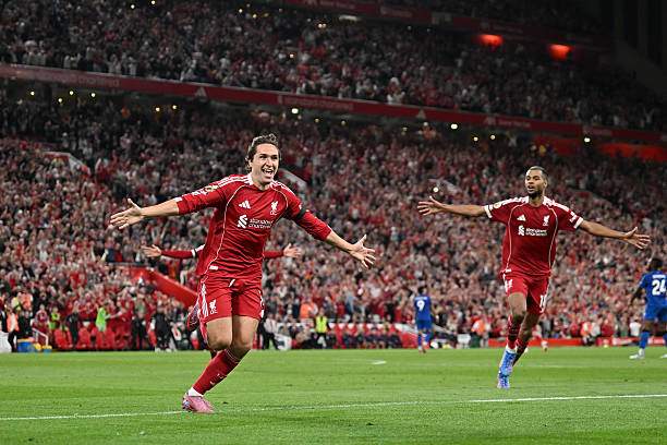 Carragher và Neville dự đoán Ngoại hạng Anh, MU về đích thứ mấy? - 2