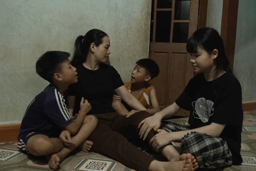 Mai Ngô bật khóc đồng cảm với nỗi đau mất cha từ nhỏ của các em nhỏ mồ côi - 3