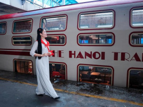  - Tàu "5 Cửa Ô" - Chuyến đi trên đường ray di sản
