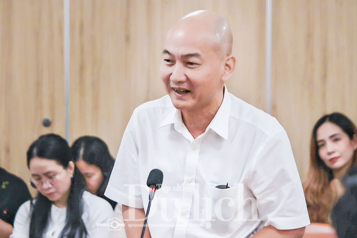 TP.HCM mở 'cung đường mua sắm dưới lòng đất', hàng hiệu giảm giá đến 80% - 2