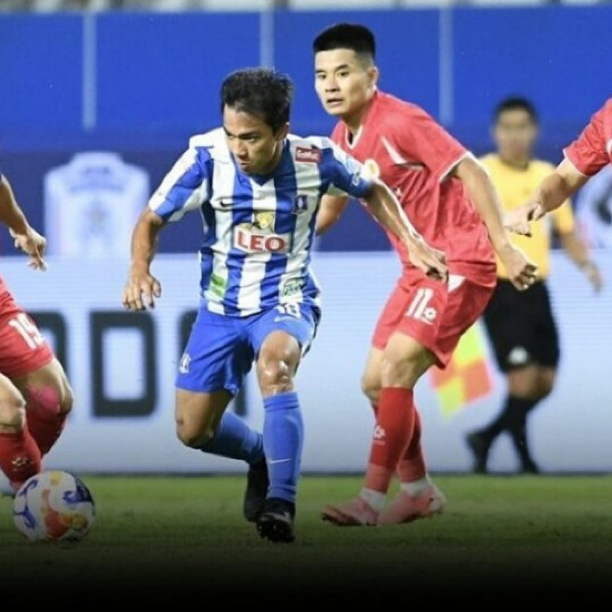  - “Messi Thái” Chanathip lập cú đúp hạ Công an Hà Nội, nói gì về siêu phẩm để đời?