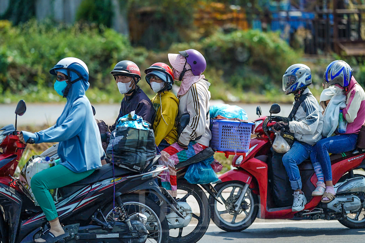 Nhà khoa học nói về chuyển xe xăng sang xe điện ở TP.HCM - 2