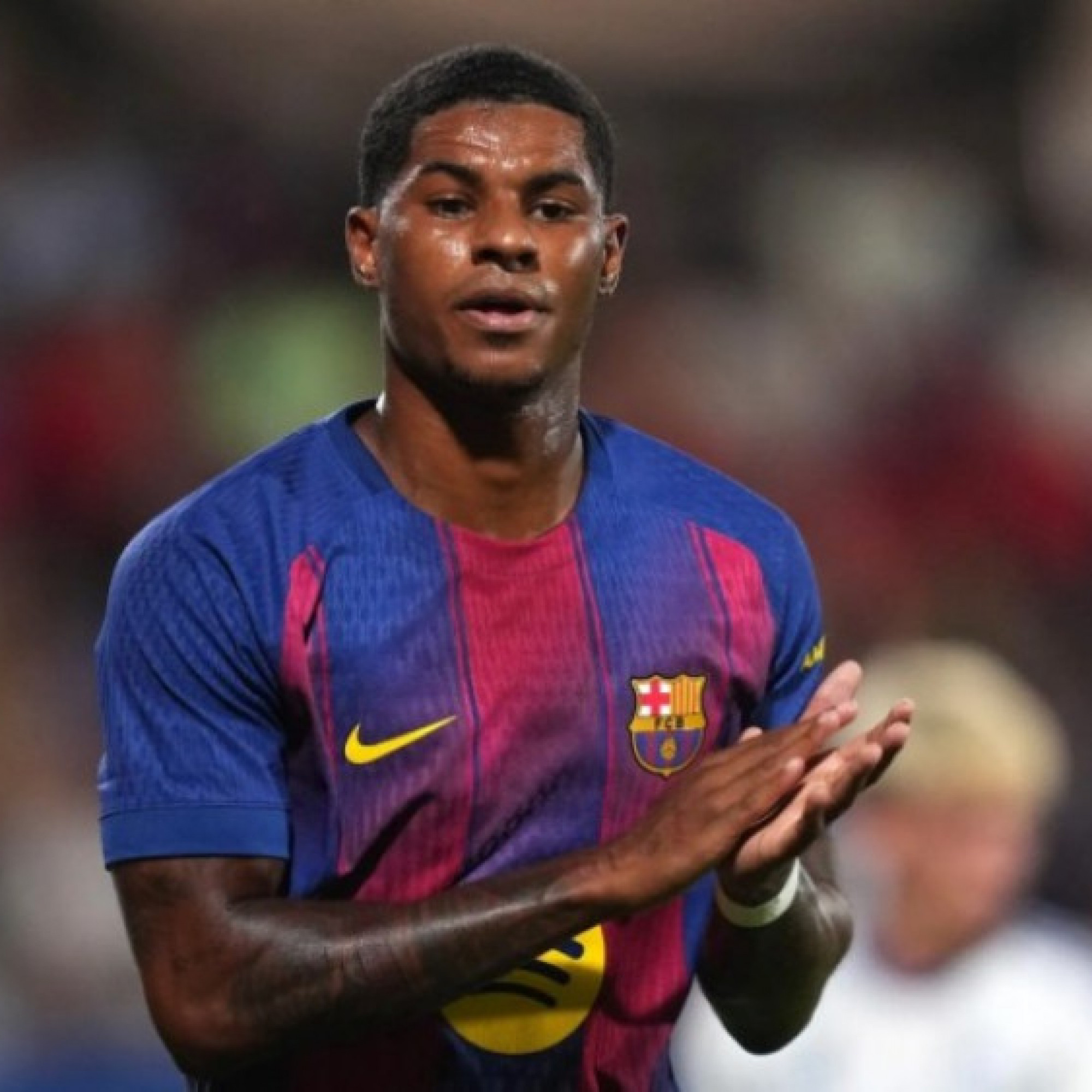  - Tin mới nhất bóng đá sáng 22/8: "Barcelona là cơ hội cuối cùng của Rashford"