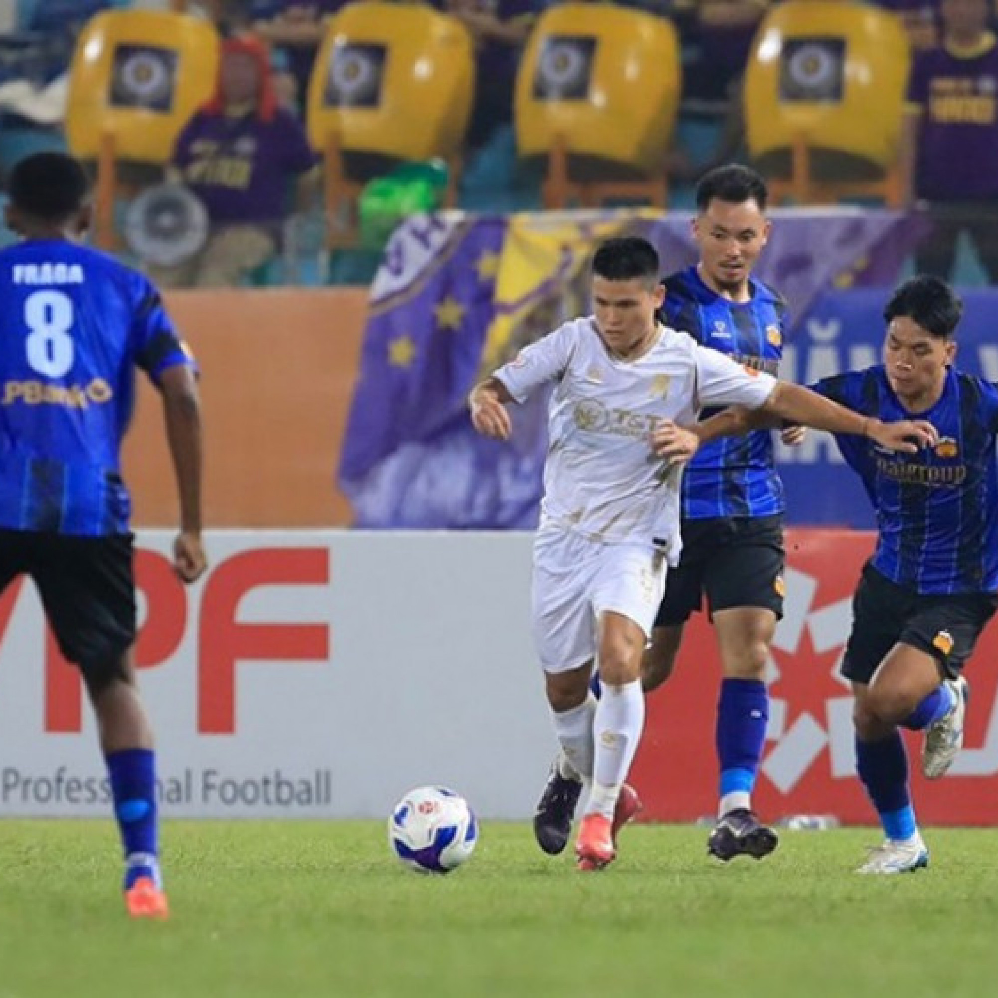  - Video bóng đá Hà Nội - HAGL: Phung phí cơ hội (V-League)