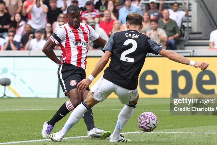 Kết quả bóng đá Brentford - Aston Villa: Tân binh tỏa sáng, trả giá sai lầm (Ngoại hạng Anh) - 1