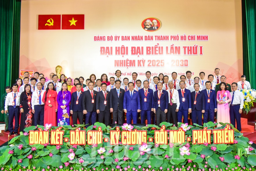 Chủ tịch UBND TP.HCM Nguyễn Văn Được làm Bí thư Đảng ủy UBND TP nhiệm kỳ 2025-2030 - 4