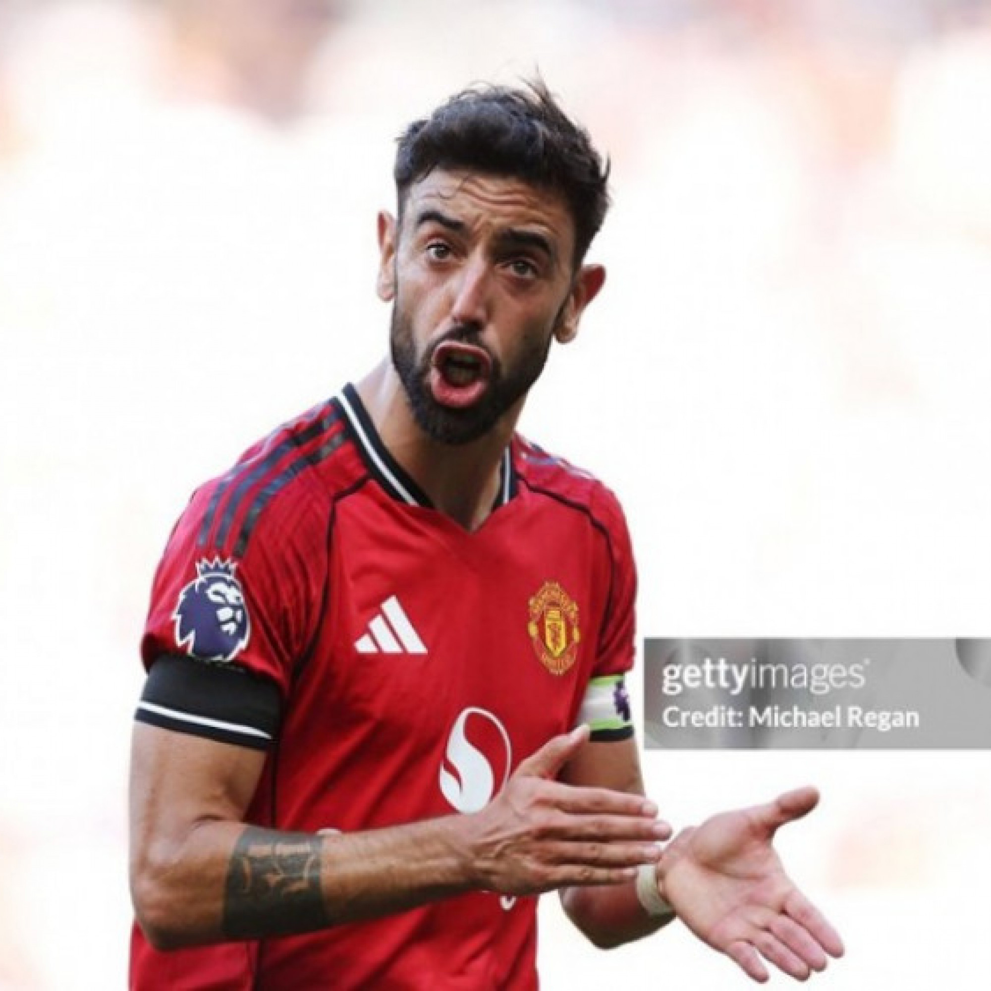  - Bruno Fernandes bí mật đàm phán Al Ittihad, MU nguy cơ mất đội trưởng