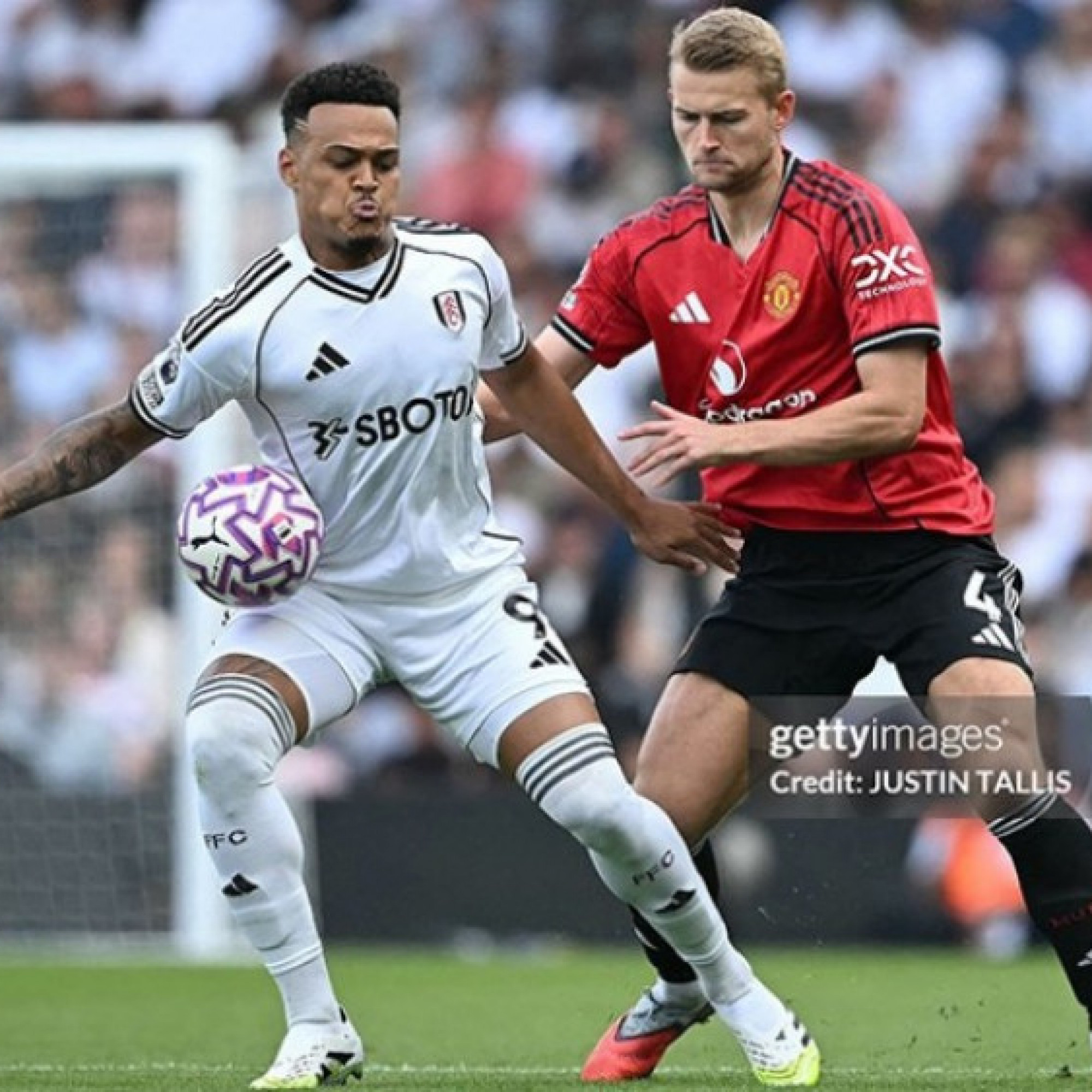  - Trực tiếp bóng đá Fulham - MU: Đôi công hấp dẫn (Ngoại hạng Anh)