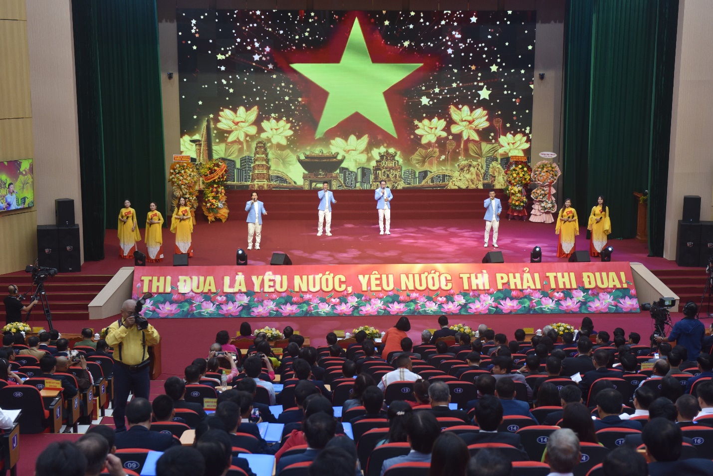dai hoi thi dua yeu nuoc tinh quang ngai khoi day chuoi gia tri cao dep. - 1