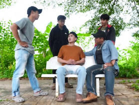  - Lằn Ranh Cảm Xúc: Bị mẹ giục lấy vợ, chàng trai bị lừa cướp tài sản vì hẹn hò qua mạng