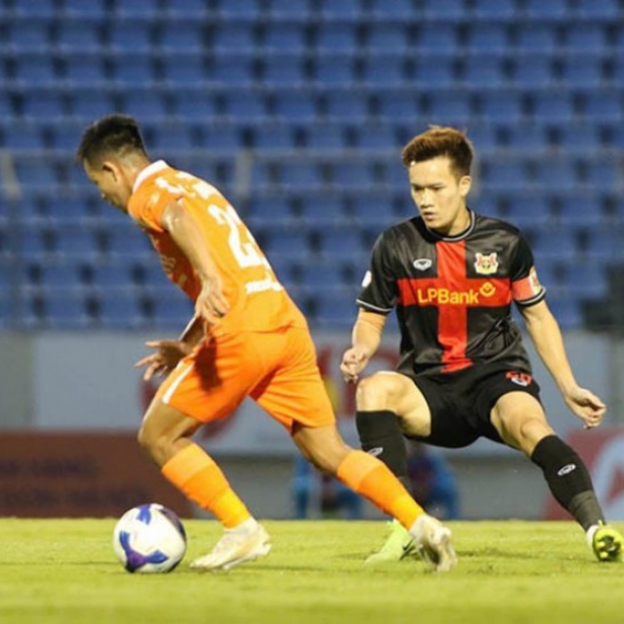  - Video bóng đá Đà Nẵng - Ninh Bình: Rượt đuổi nghẹt thở (V-League)