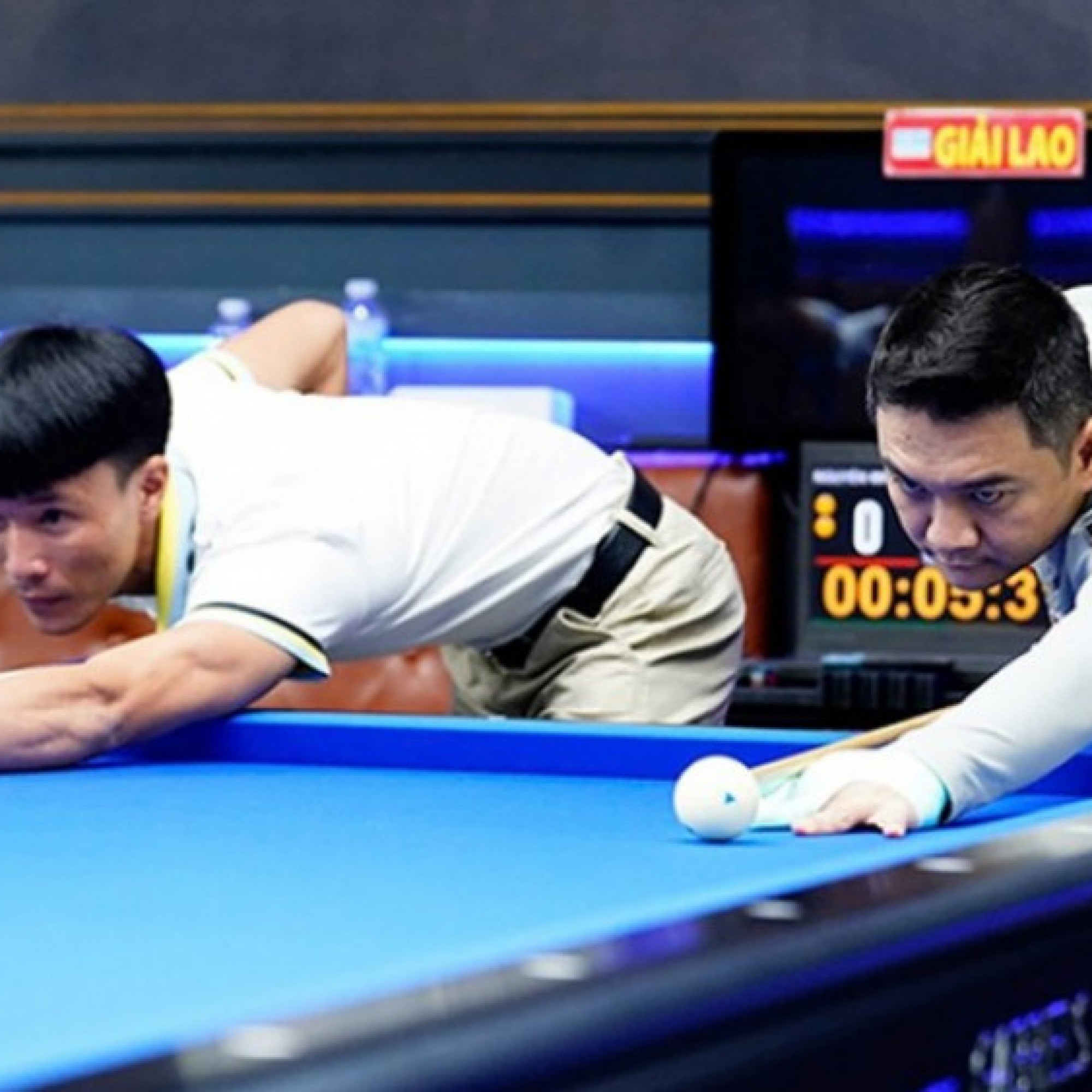  - Chàng thợ điện loại Trần Thanh Lực gây “sốt” giải bi-a tranh vé World Cup