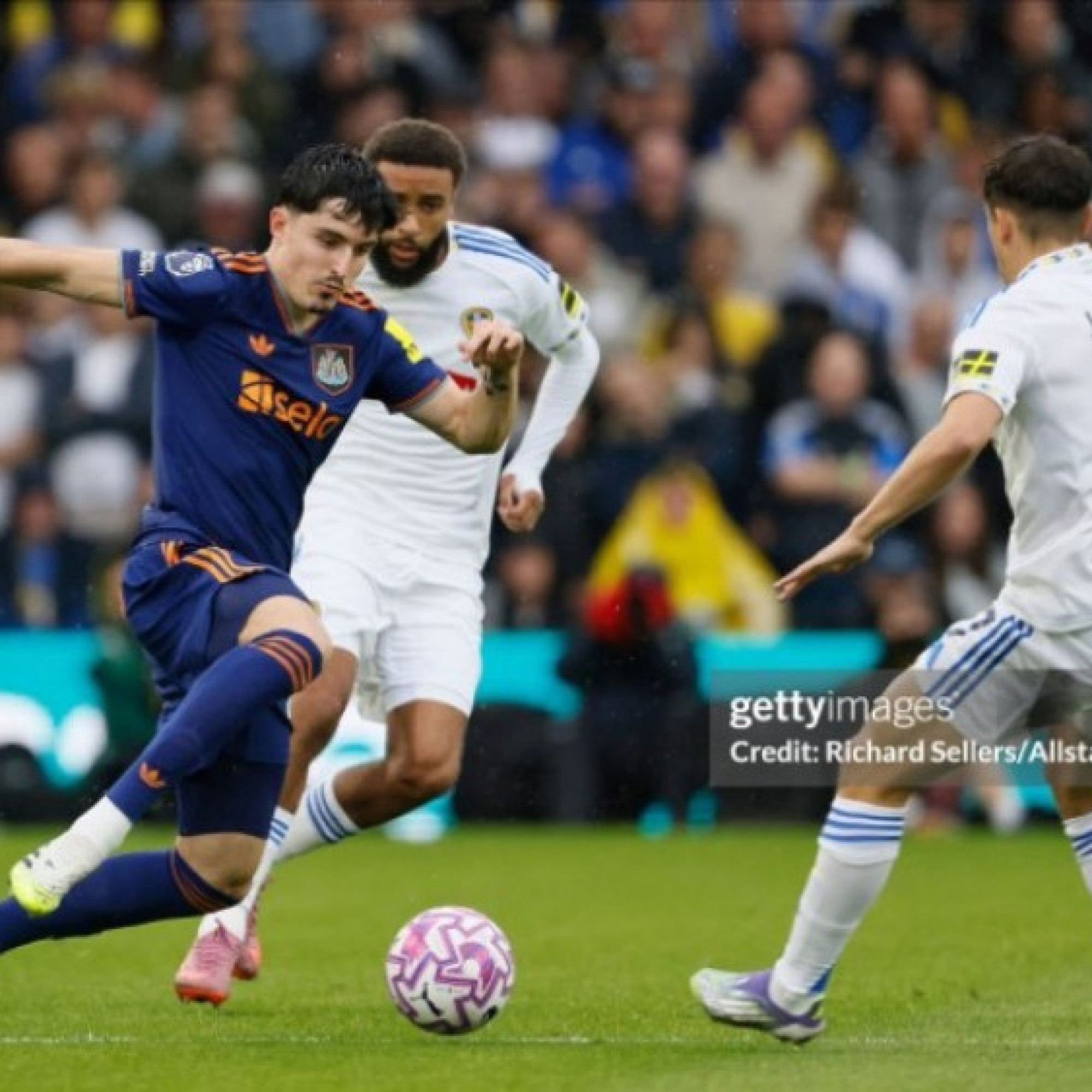  - Kết quả bóng đá Leeds United - Newcastle: Đôi công hấp dẫn (Ngoại hạng Anh)