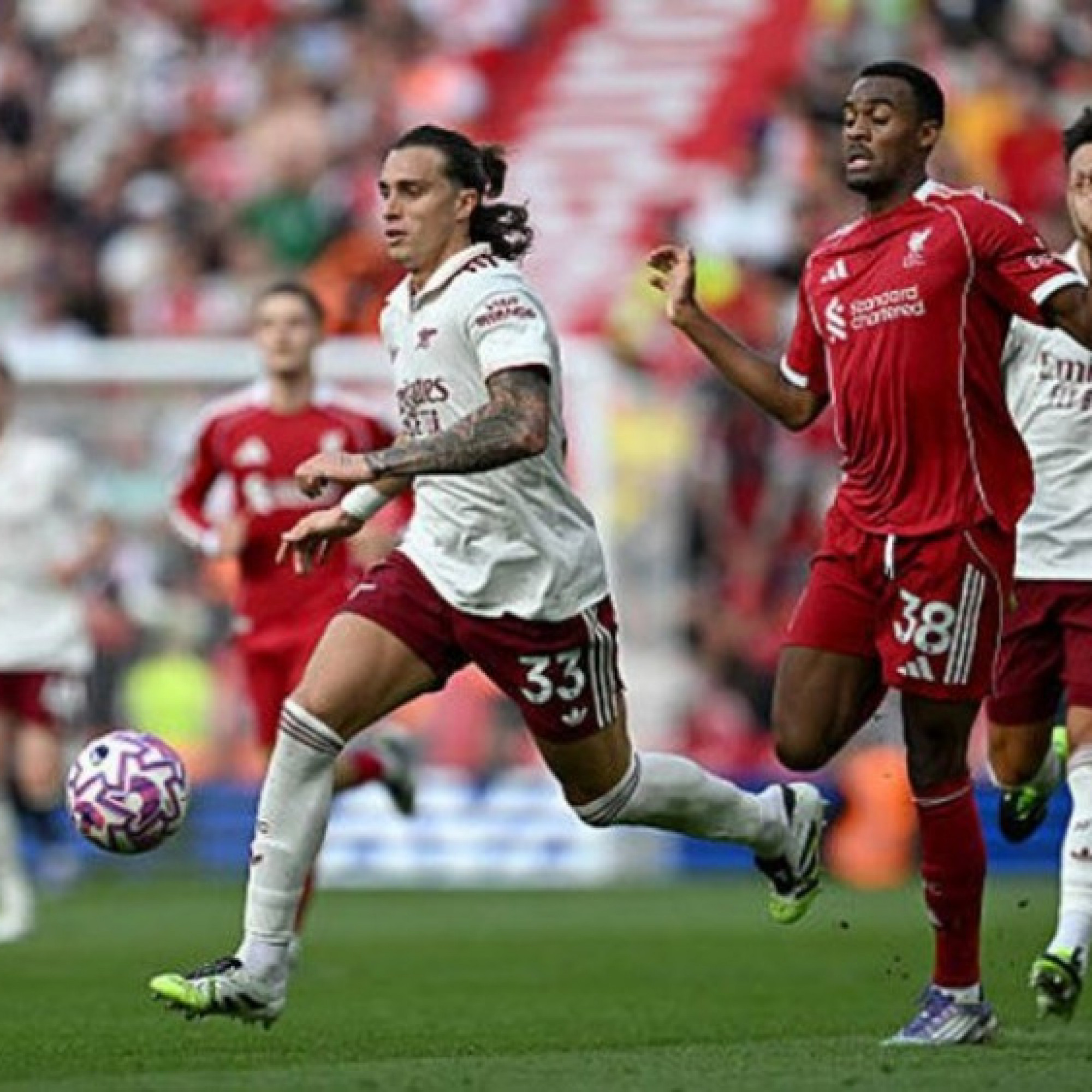  - Video bóng đá Liverpool - Arsenal: Thế trận ngang ngửa, xứng đáng kỳ phùng địch thủ (Ngoại hạng Anh)