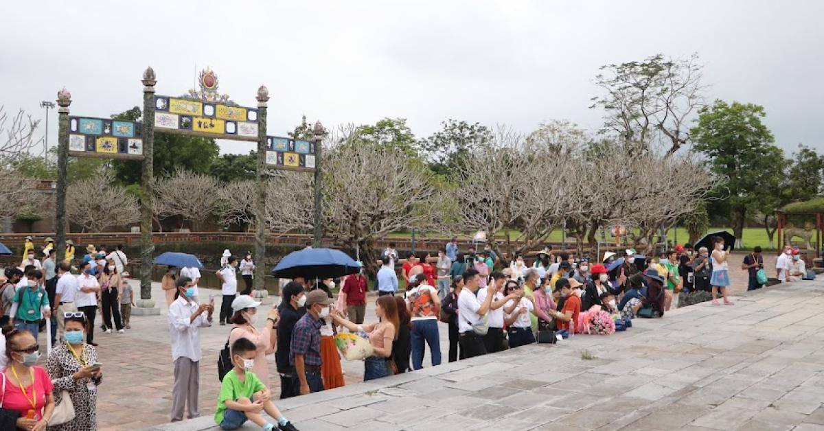 Lễ 2/9, du khách đến Huế xem pháo hoa tầm cao, tham quan di tích miễn phí