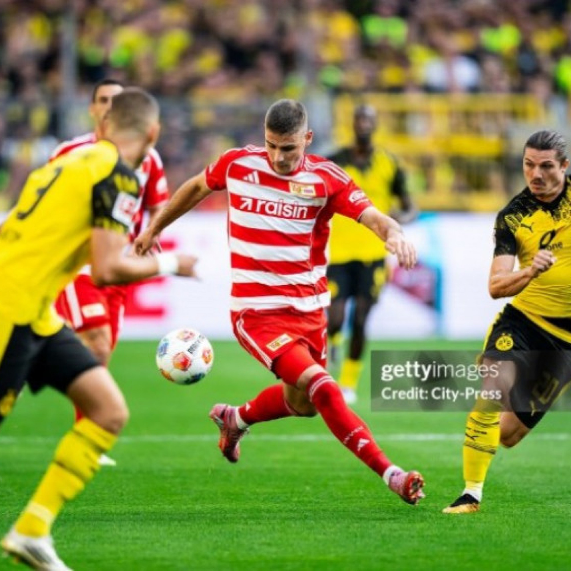  - Video bóng đá Dortmund - Union Berlin: Mãn nhãn 3 bàn, siêu phẩm ấn định (Bundesliga)