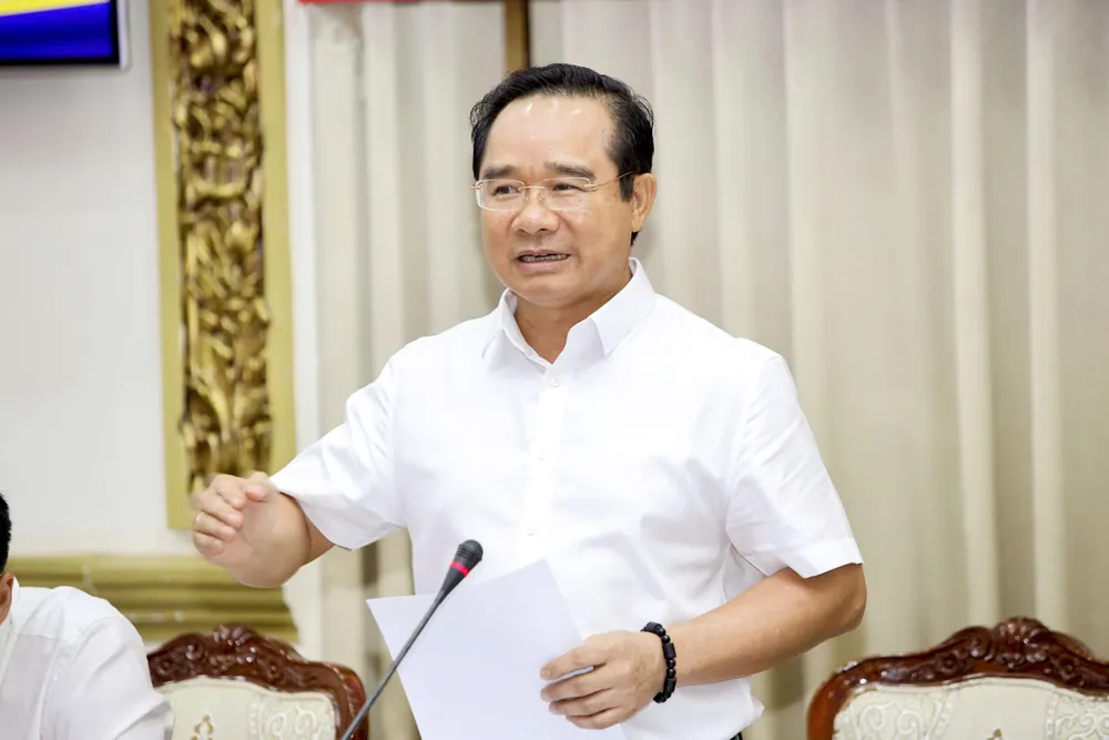 Tăng tốc du lịch và kinh tế: Phân công công tác mới của lãnh đạo TP.HCM - 1