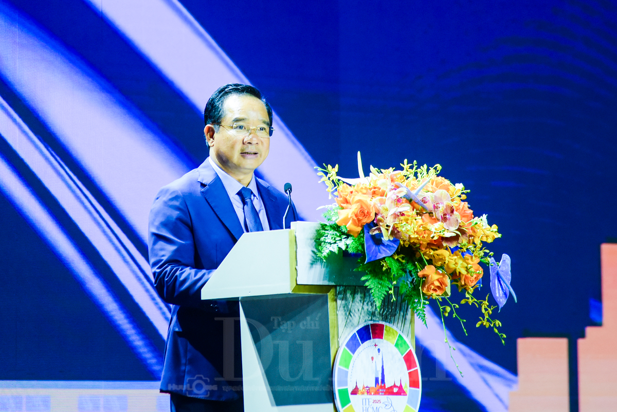 “Đêm Việt Nam” rực sáng, nơi tinh hoa hội tụ - 4
