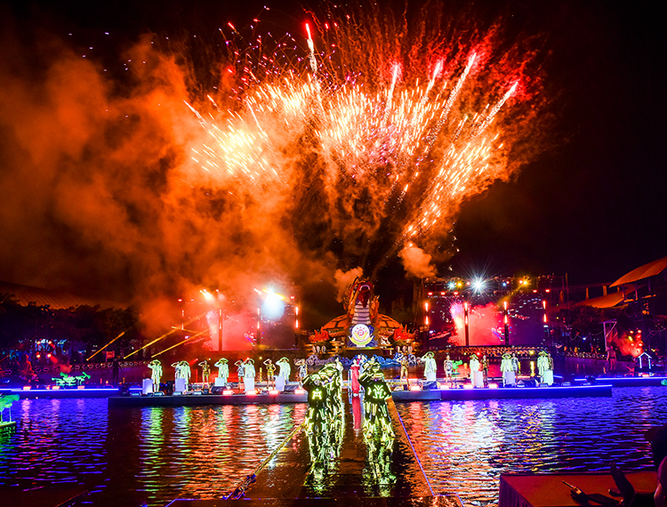 Suối Tiên hành trình 3 thập kỷ cùng chương trình sân khấu đêm hoành tráng