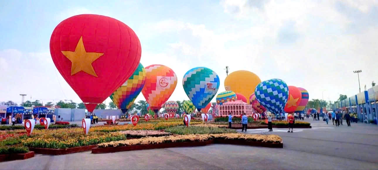Saigontourist Group tham gia các hoạt động kỷ niệm 80 năm Ngày Quốc khánh Việt Nam - 1