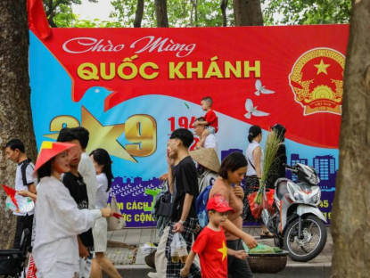  - Du lịch lễ Quốc khánh: Miền Tây vẫn hút khách, Hà Nội thành tâm điểm cả nước